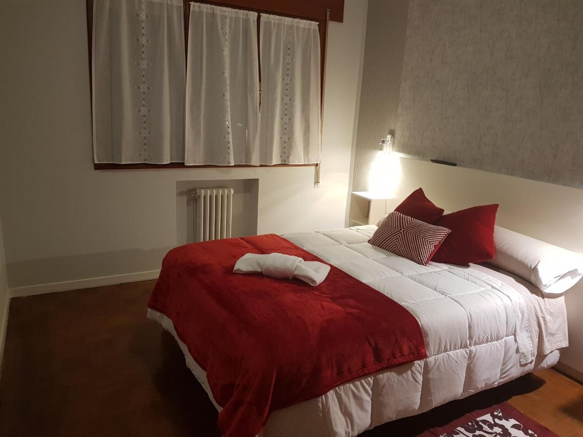 Apartamentos Halcon Ribadeo Εξωτερικό φωτογραφία